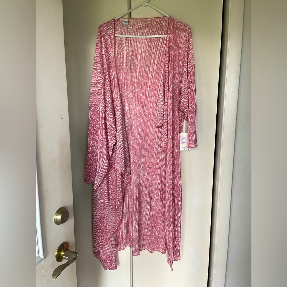 LilaRoe Large Shirley NWT Pink Animal Print